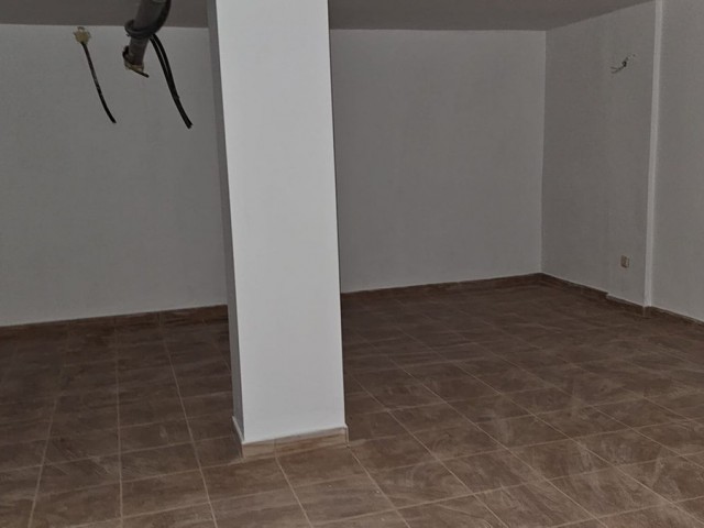 Adosado con 3 Dormitorios  en Doña Julia