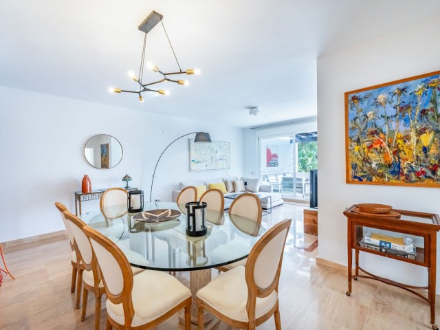 Lägenhet, Rio Real, R5315272