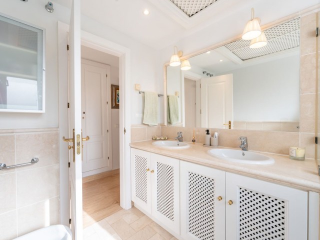 2 Sovrums Lägenhet i Río Real