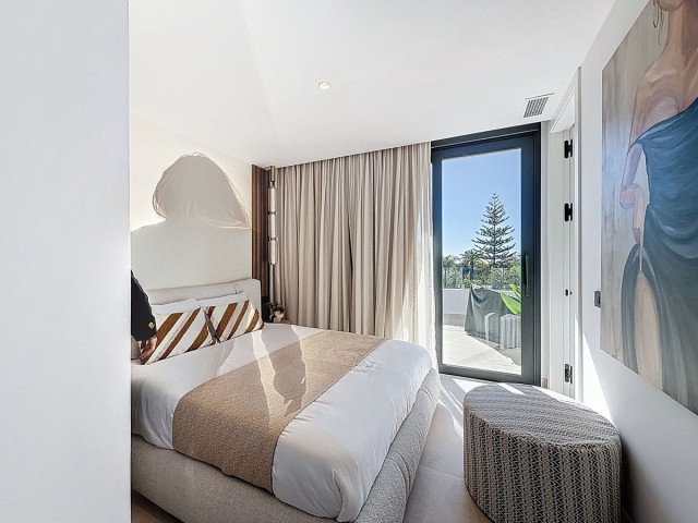 5 Soveroms Villa i Nagüeles