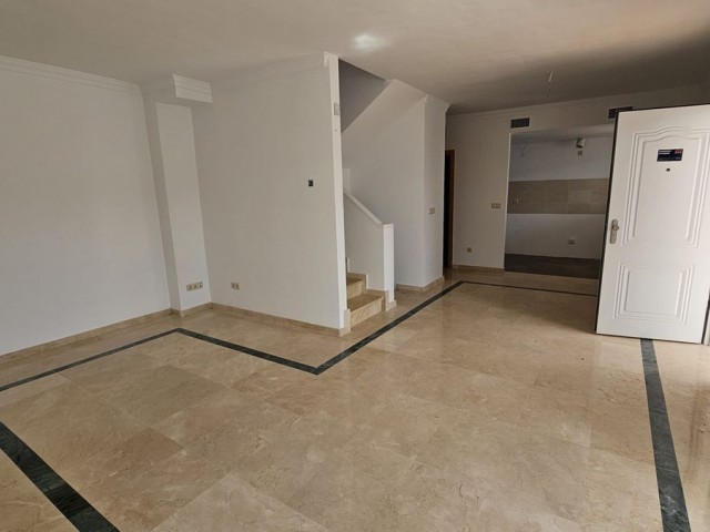 2 Sovrums Radhus i Doña Julia