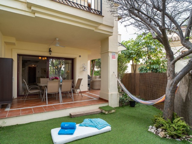 4 Bedrooms Townhouse in Nueva Andalucía