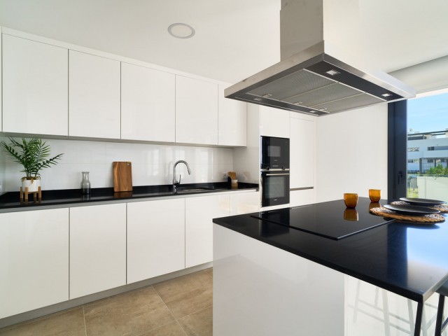 3 Makuuhuoneen Huoneisto Estepona