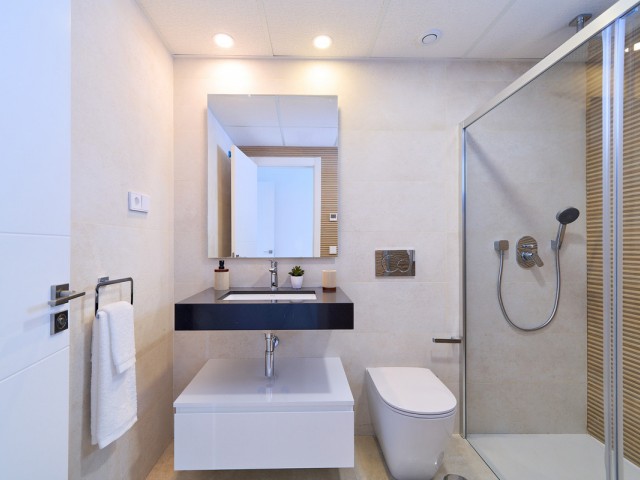 3 Makuuhuoneen Huoneisto Estepona