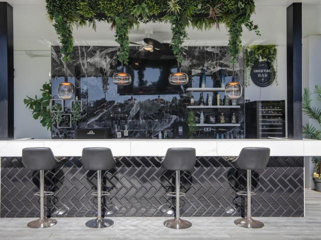 5 Soveroms Villa i Estepona