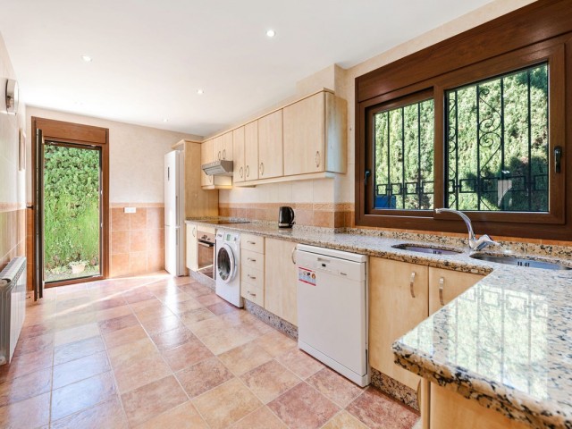 5 Soveroms Villa i Atalaya