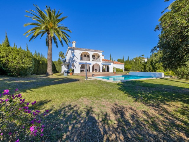 5 Soveroms Villa i Atalaya