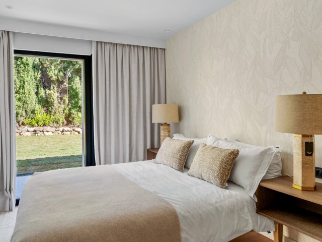 4 Bedrooms Villa in Nueva Andalucía