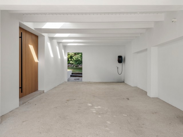 4 Bedrooms Villa in Nueva Andalucía