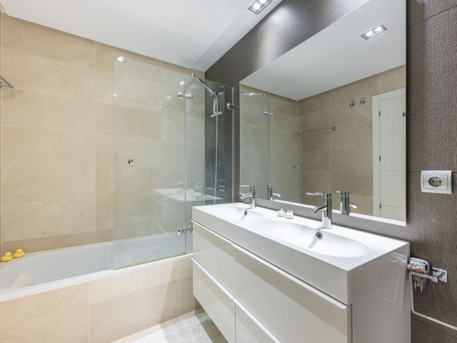 Appartement avec 2 Chambres  à Benahavís