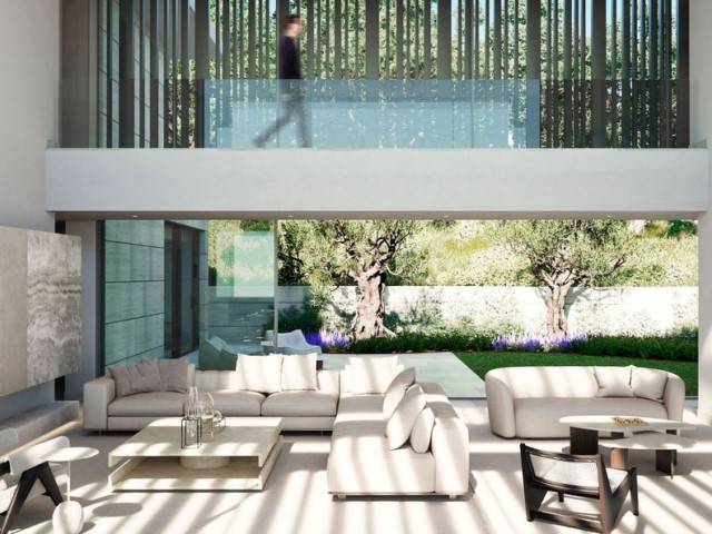 5 Bedrooms Villa in Sotogrande