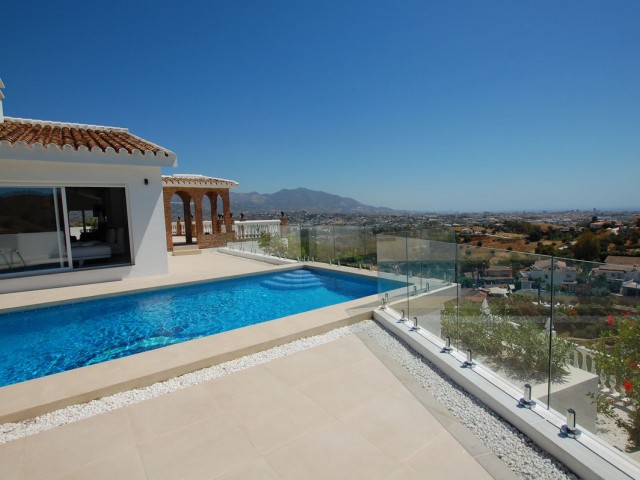 3 Soveroms Villa i Cerros del Aguila