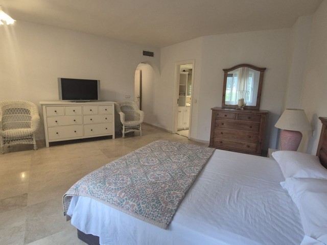 3 Soveroms Leilighet i Estepona