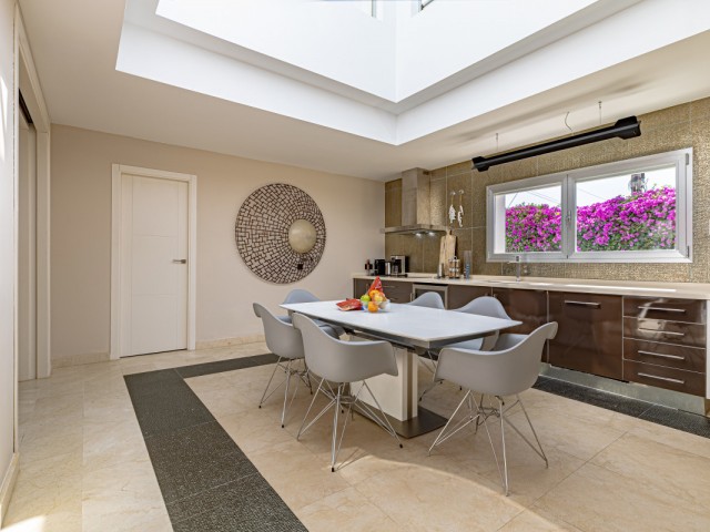 3 Soveroms Villa i Marbella