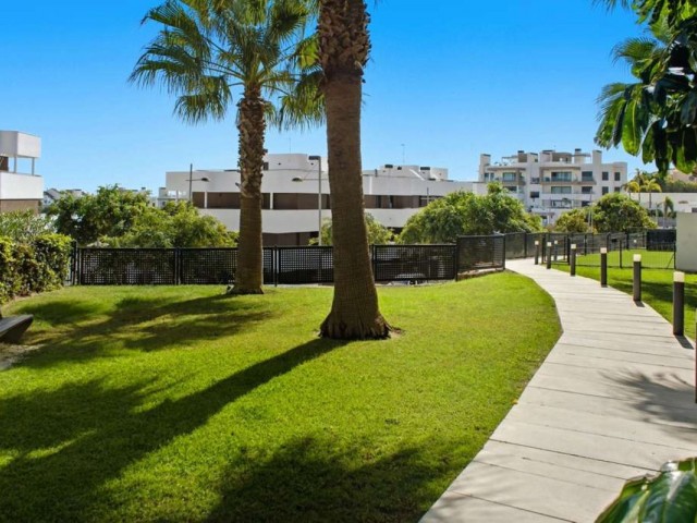 2 Soveroms Leilighet i Estepona