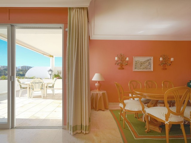 2 Sovrums Lägenhet i Guadalmina Alta