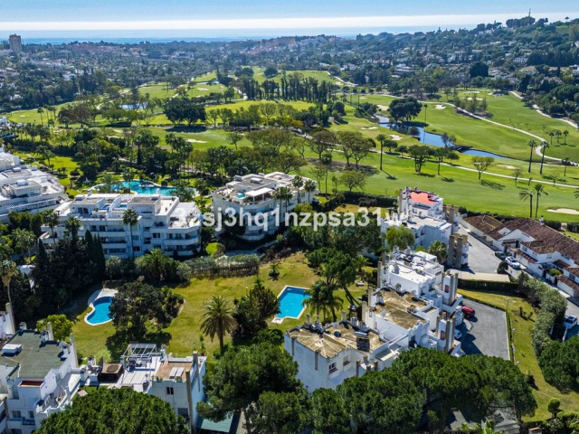 Penthouse, Nueva Andalucia