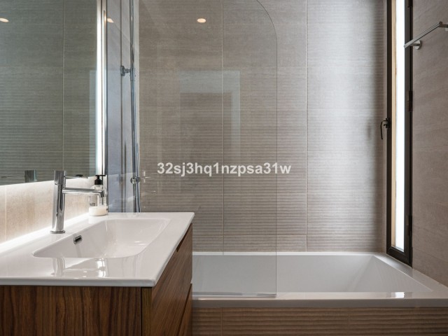 Penthouse in Nueva Andalucía