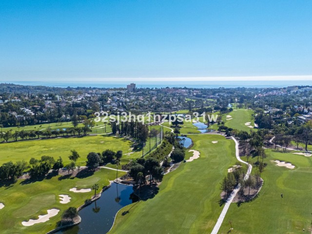 Penthouse in Nueva Andalucía