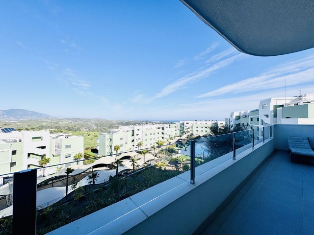 Apartamento con 2 Dormitorios  en La Cala de Mijas