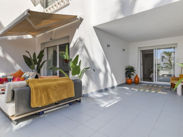 Appartement avec 3 Chambres  à Torrequebrada