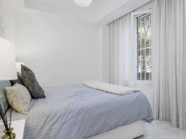 Appartement avec 3 Chambres  à Torrequebrada