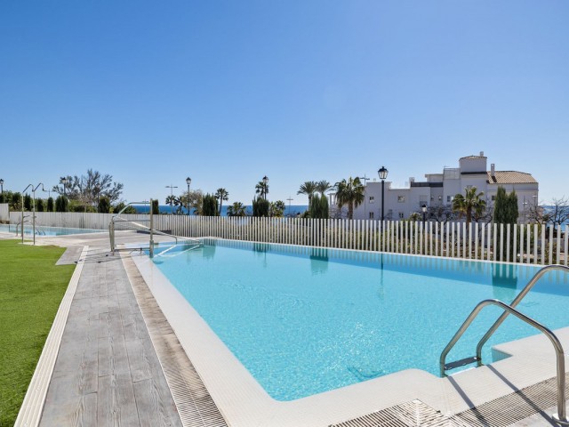 Appartement avec 3 Chambres  à Torrequebrada