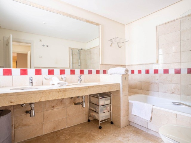 3 Schlafzimmer Apartment in Benahavís