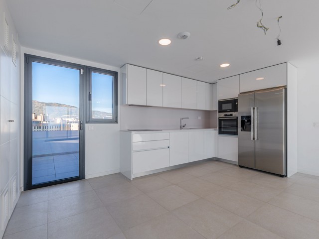 Penthouse avec 3 Chambres  à Playamar
