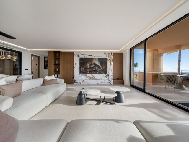 3 Bedrooms Apartment in Nueva Andalucía