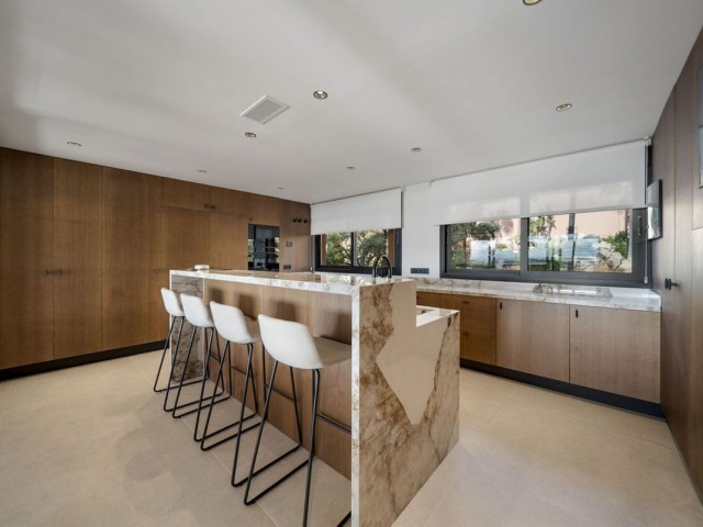 3 Bedrooms Apartment in Nueva Andalucía