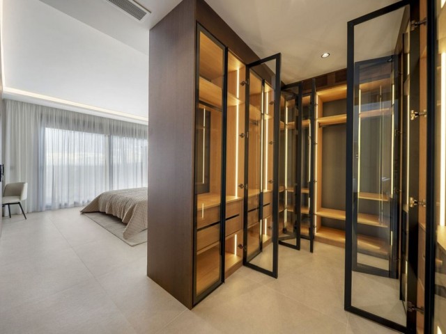 3 Bedrooms Apartment in Nueva Andalucía