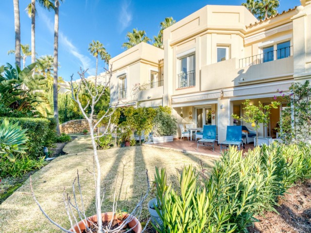 3 Makuuhuoneen Rivitalo La Quinta