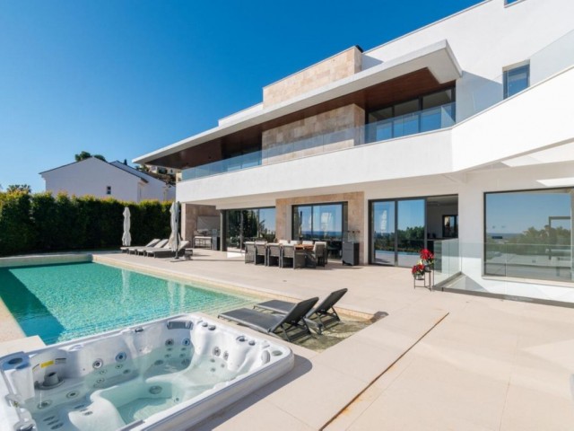 4 Bedrooms Villa in Los Arqueros