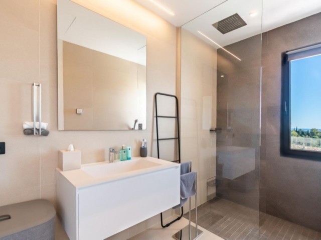 4 Bedrooms Villa in Los Arqueros