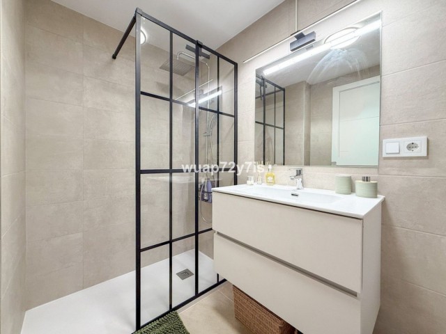 2 Makuuhuoneen Huoneisto Selwo