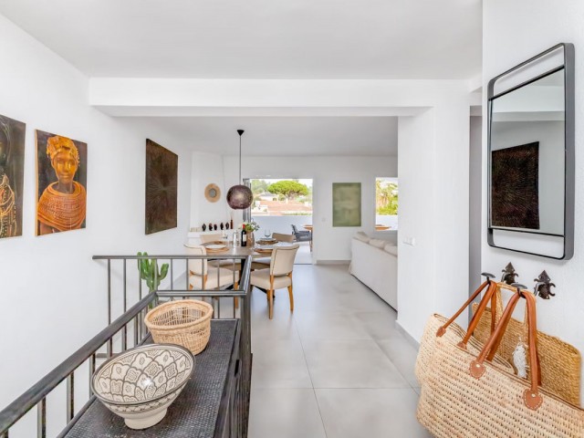 2 Bedrooms Townhouse in Elviria