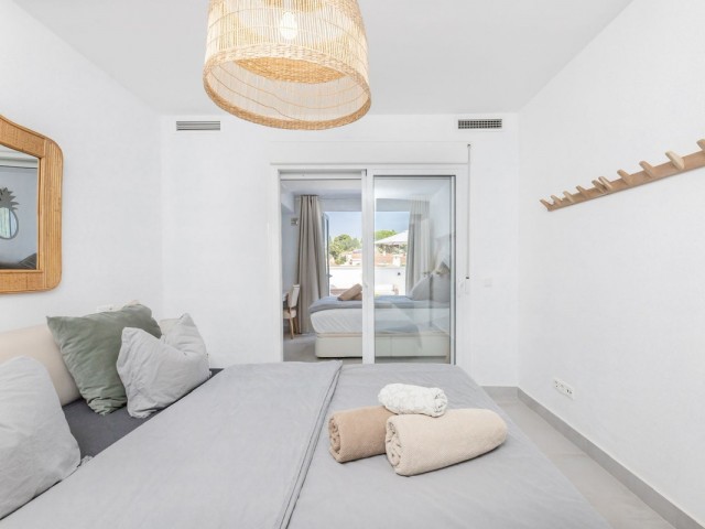 2 Bedrooms Townhouse in Elviria