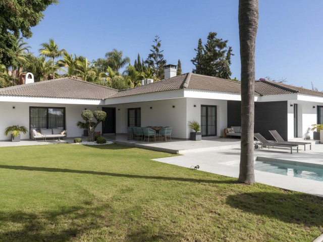 5 Sovrums Villa i Marbella