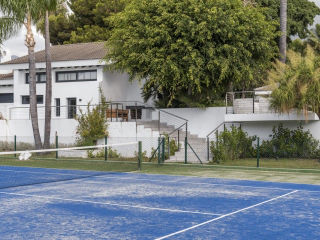 5 Sovrums Villa i Marbella