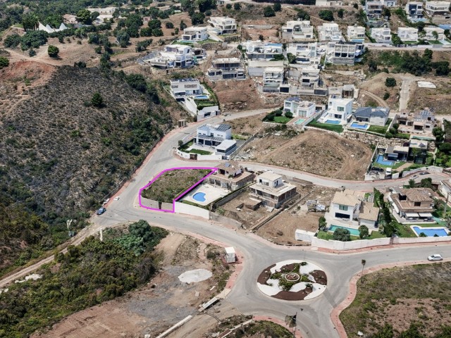  Plot in Mijas