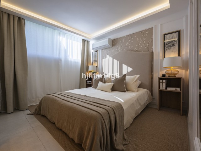 4 Schlafzimmer Reihenhaus in Nueva Andalucía