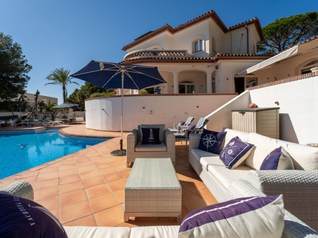 4 Slaapkamer Villa in Valtocado