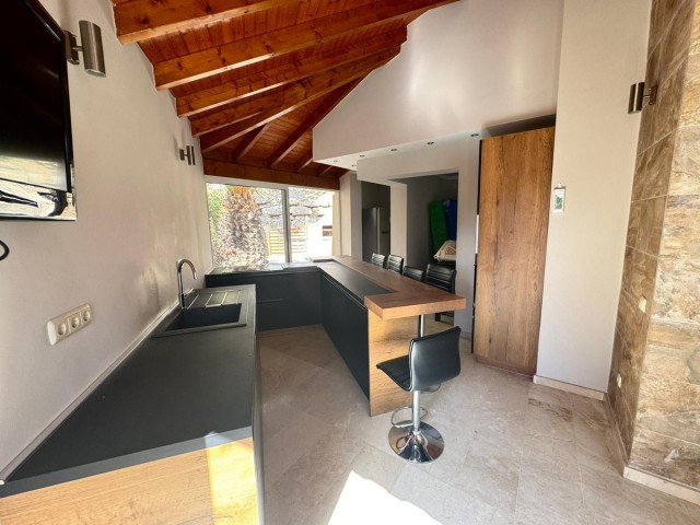 4 Schlafzimmer Villa in Riviera del Sol