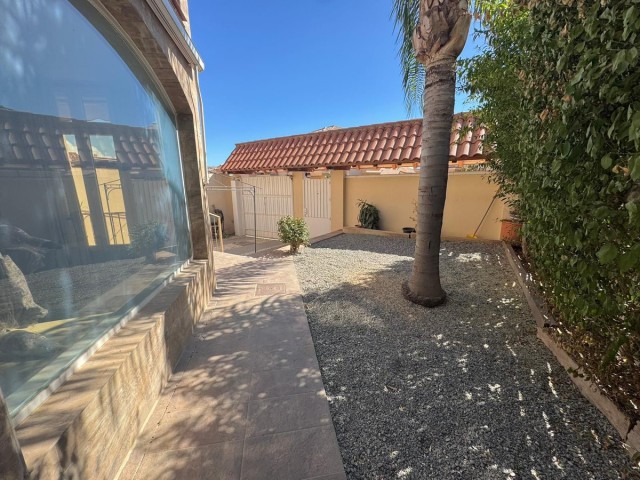 4 Schlafzimmer Villa in Riviera del Sol