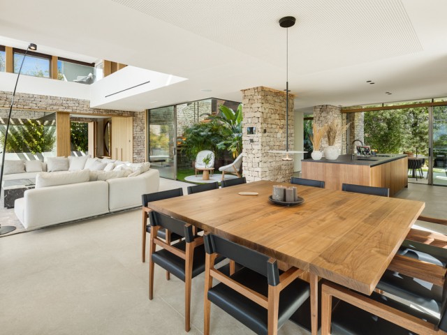 5 Schlafzimmer Villa in Nueva Andalucía