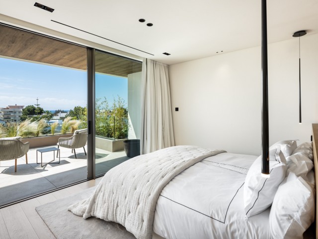 5 Schlafzimmer Villa in Nueva Andalucía