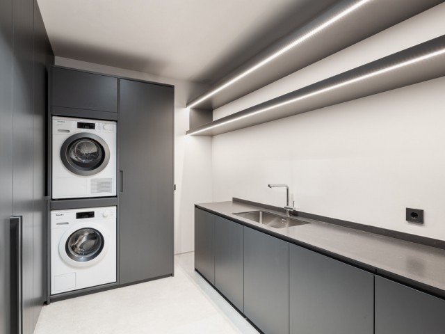 5 Schlafzimmer Villa in Nueva Andalucía