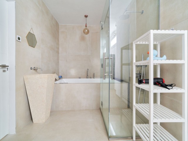 3 Bedrooms Apartment in Marbella