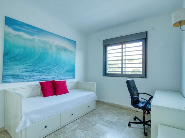 Takvåning i Manilva